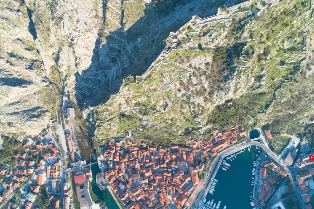 Stylish Apartment 22 Kotor Exterior foto